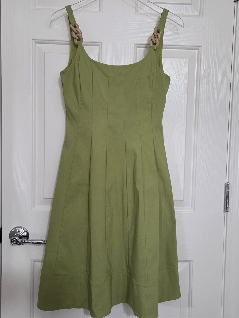 Kensie Size 6 Sleeveless Olive Green Dress Scoop Neckline With Pockets